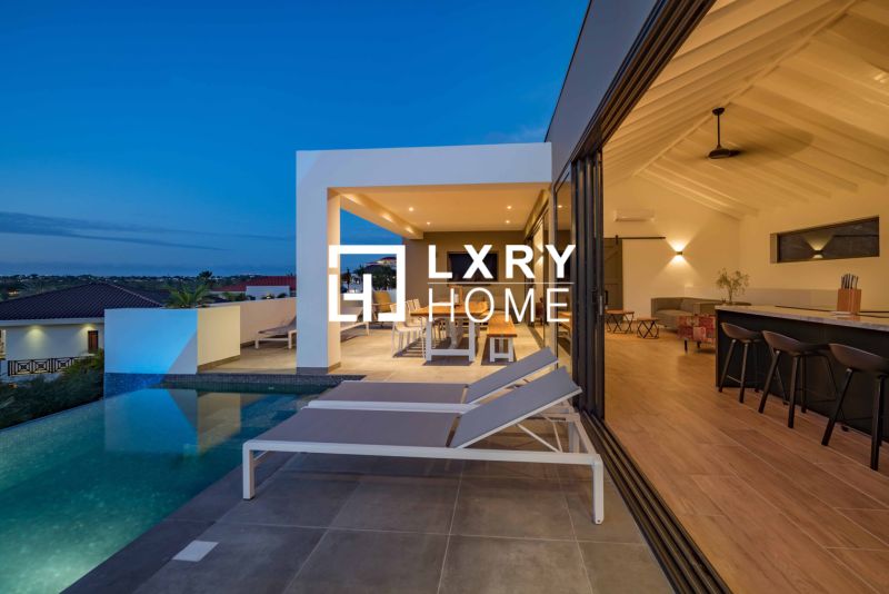 LXRYHOME BV